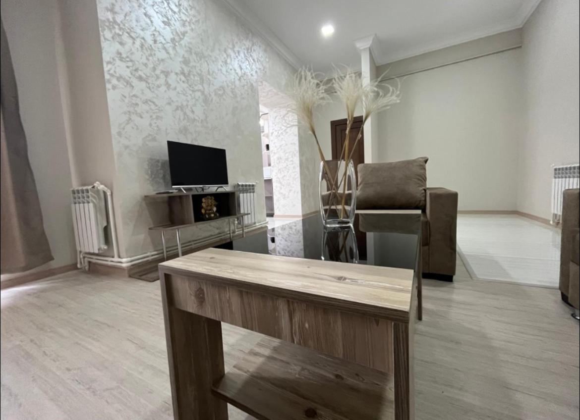 Appartement In Erivan Dış mekan fotoğraf