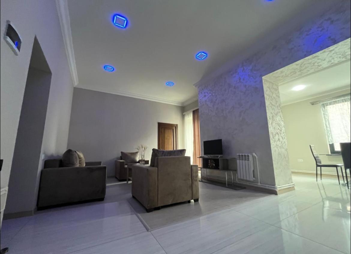 Appartement In Erivan Dış mekan fotoğraf